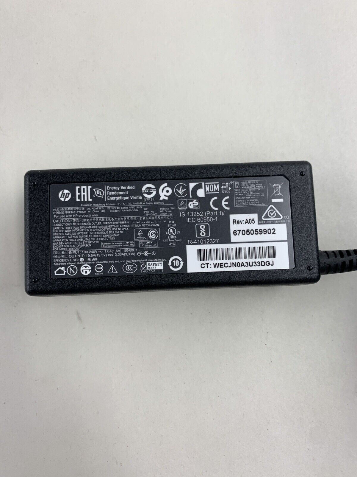 HP PPP019L-S AC Adapter 19.5v 65W (Lot of 4)