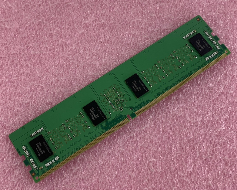SK Hynix HMA81GR7MFR8N-UH 8 GB 1Rx8 DDR4 PC4-2400T ECC Server Memory Ram
