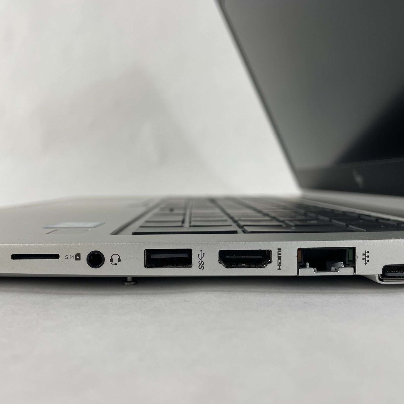 HP EliteBook 850 G6 15.6" i5-8365U 1.60 GHz 8GB RAM No SSD/OS/AC - Curved Bottom7