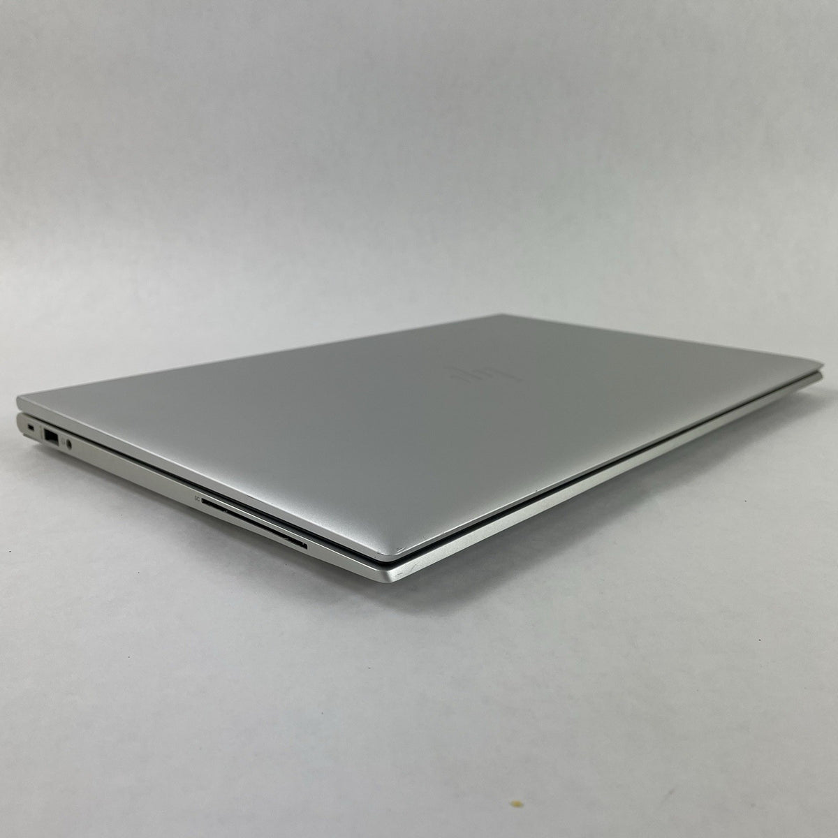 HP EliteBook 850 G8 15.6" i7-1185G7 3.00 GHz 8 GB RAM No SSD/OS/AC/Batt9