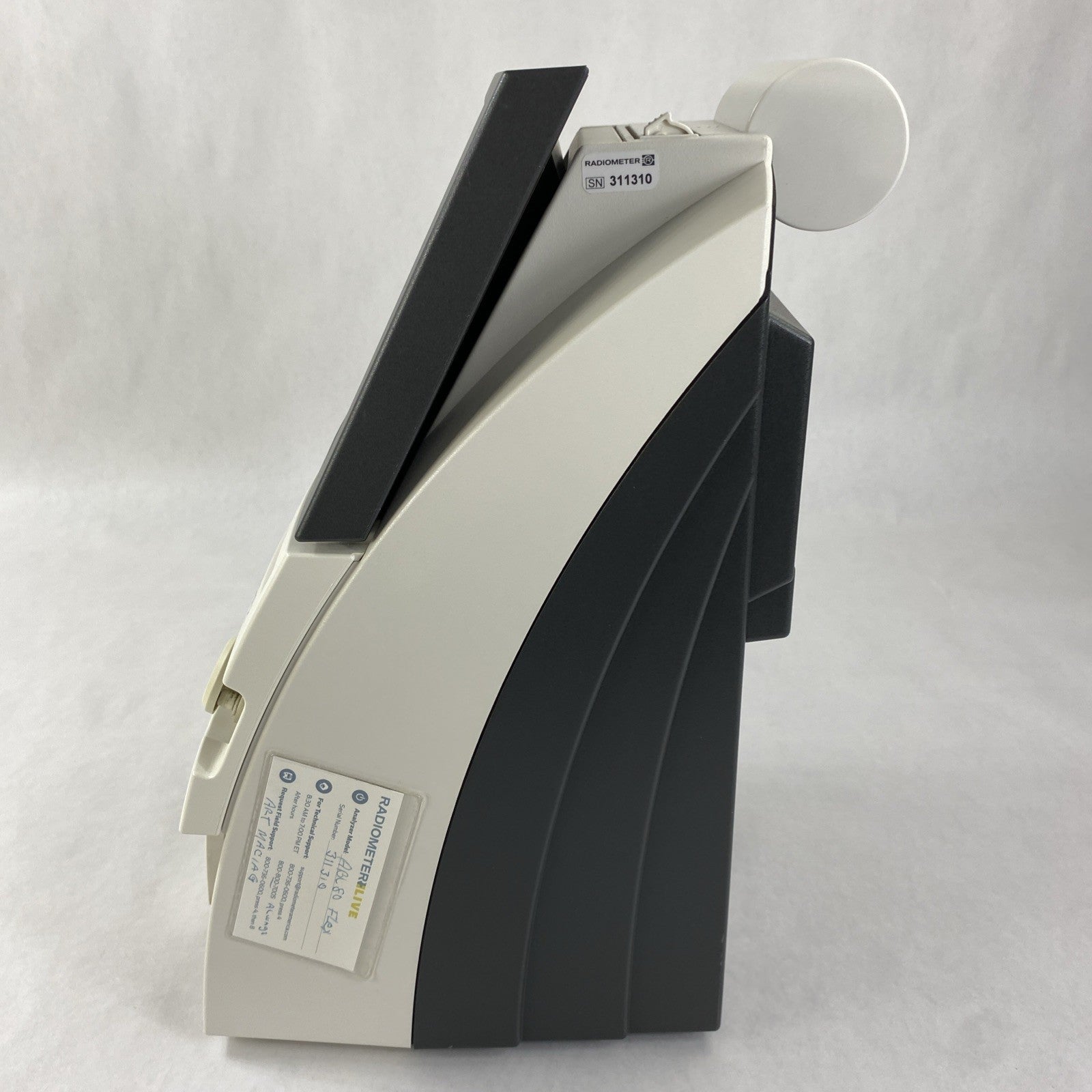 Radiometer ABL80 Flex Portable Blood Gas Analyzer10