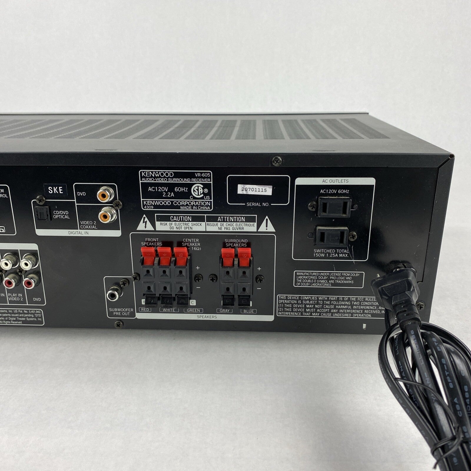 Kenwood VR-605 Audio Video Surround Receiver No Remote