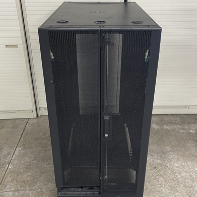 APC AR3104 Server Rack Enclosure w/ Keys
