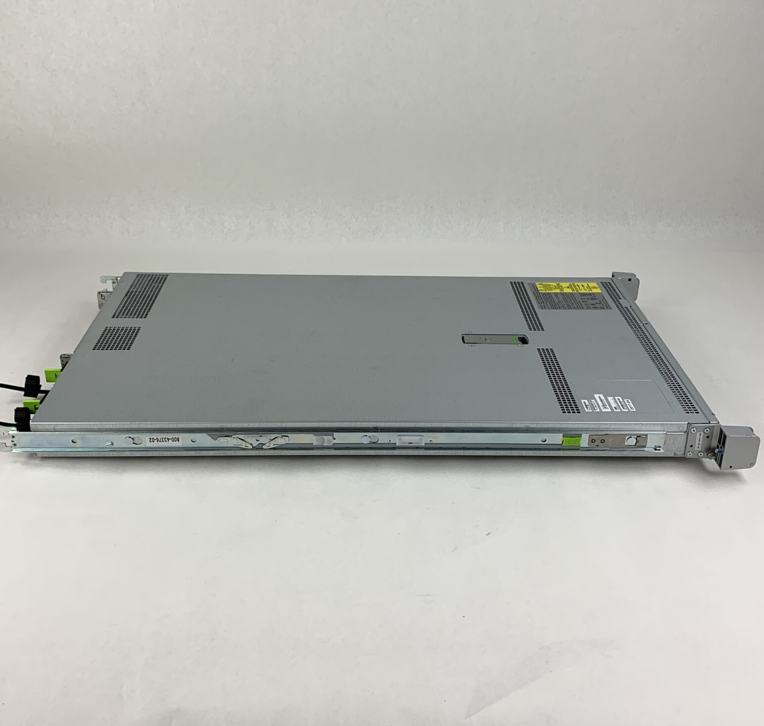 Cisco UCS C220 M4 Server 2x Xeon E5-2609V3 1.9 GHz 64 GB Ram No OS No HDD