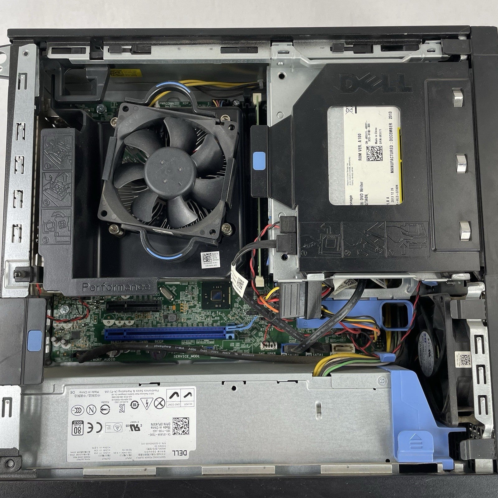 Dell Optiplex 9020 SFF i7-4770 3.40 GHz 4 GB RAM No HDD/OS8