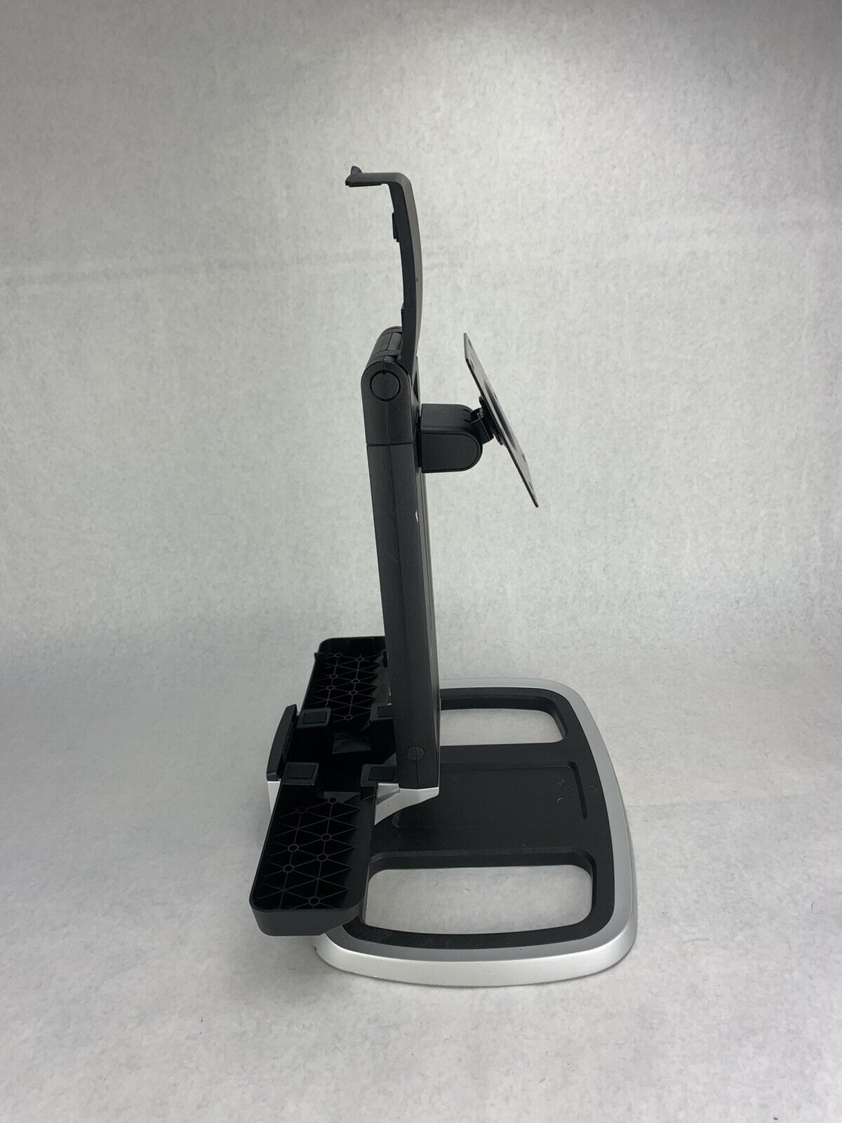 HP Integrated Work Center Stand 653005-001
