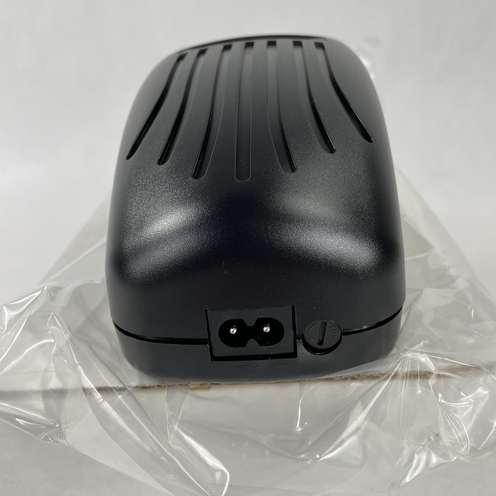 Motorola Impres WPLN4114AR Adaptive Charger For XTS2500 XTS5000 HT1000 MT2000