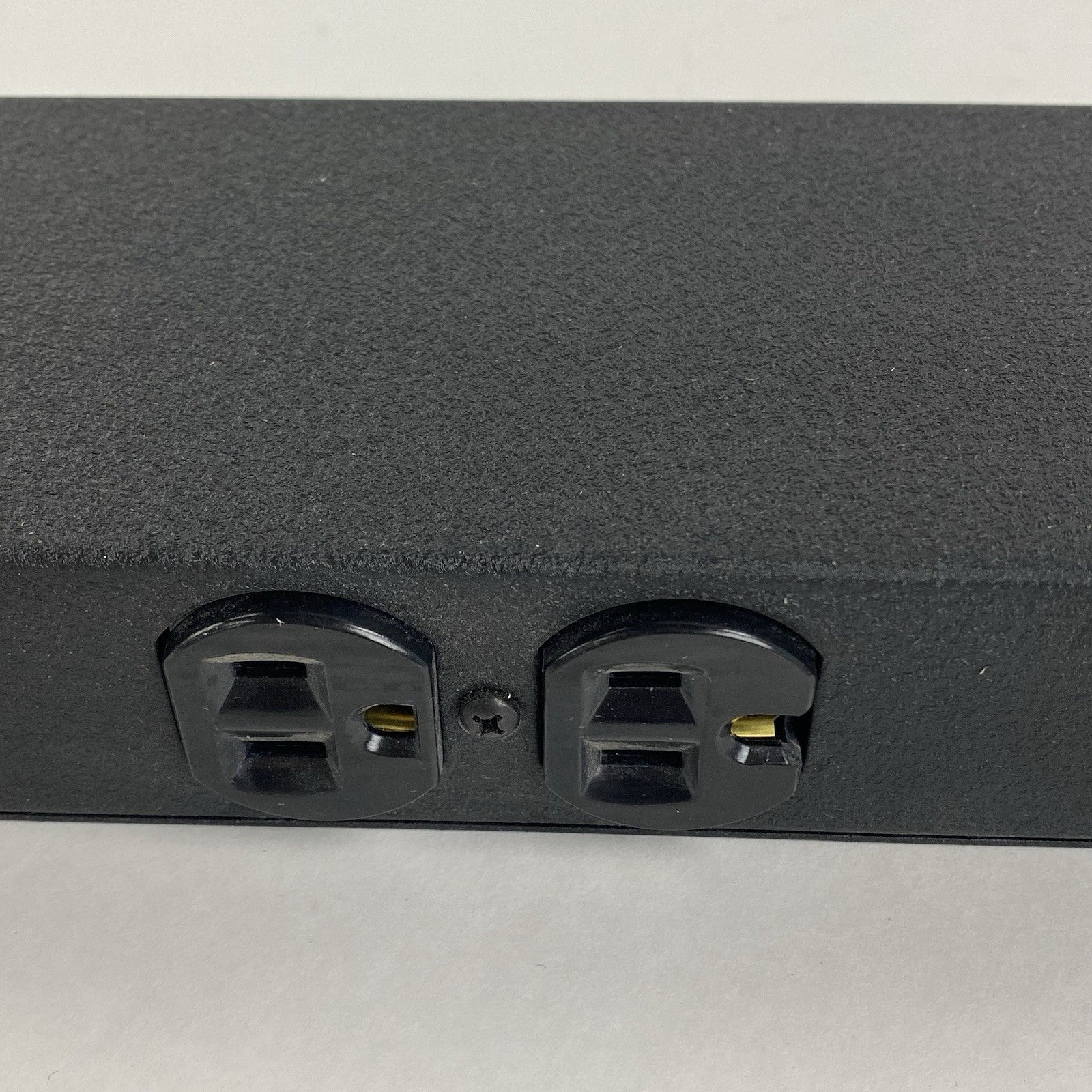 Geist SP064-10 6-Outlet Power Distribution Unit9