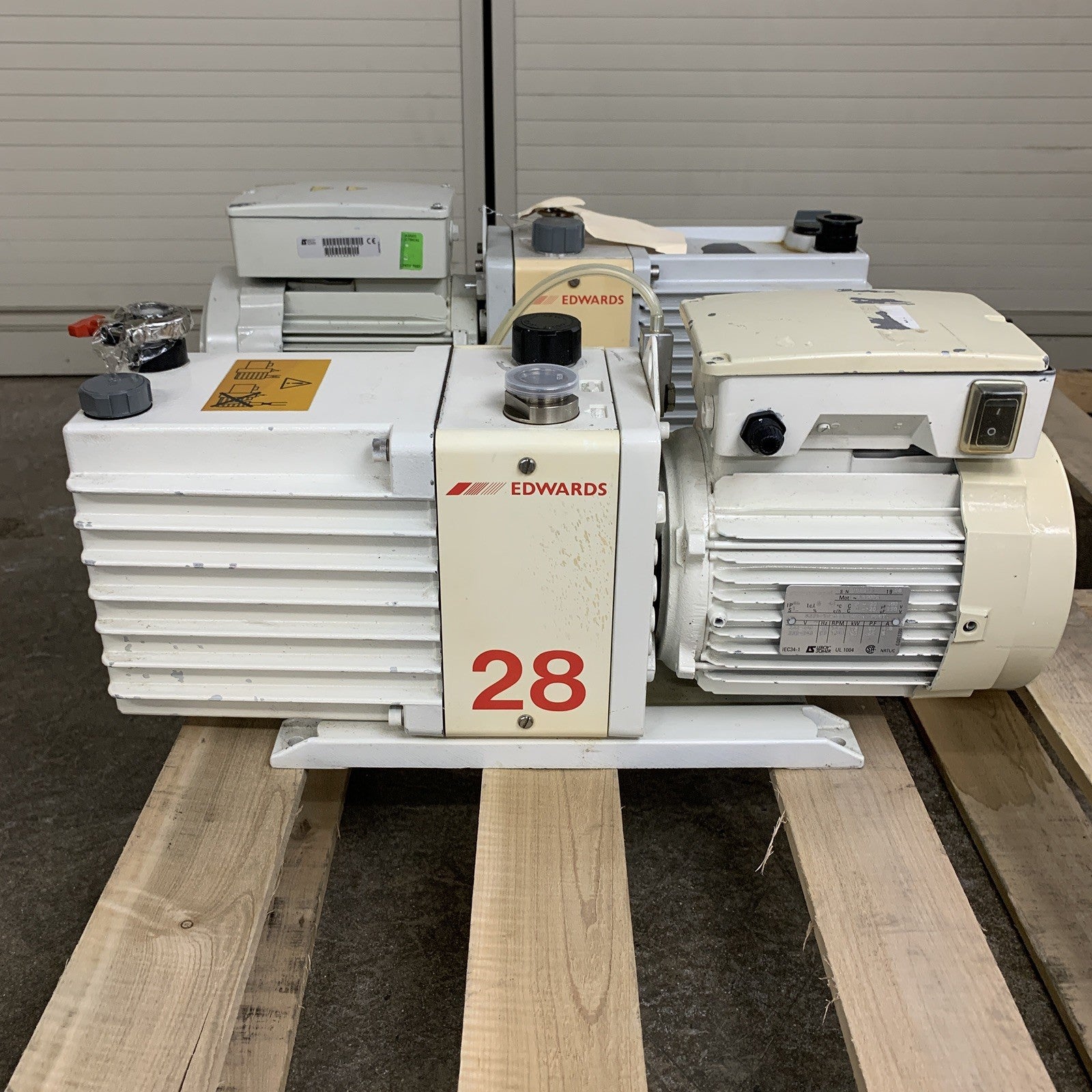 Edwards E2M28 Rotary Vane Vacuum Pump Drained Oil Parts and Repair Lot of 2x