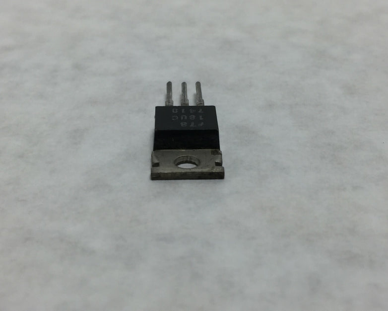 NOS  Fairchild  7818UC Positive Voltage Regulator  Lot of 7