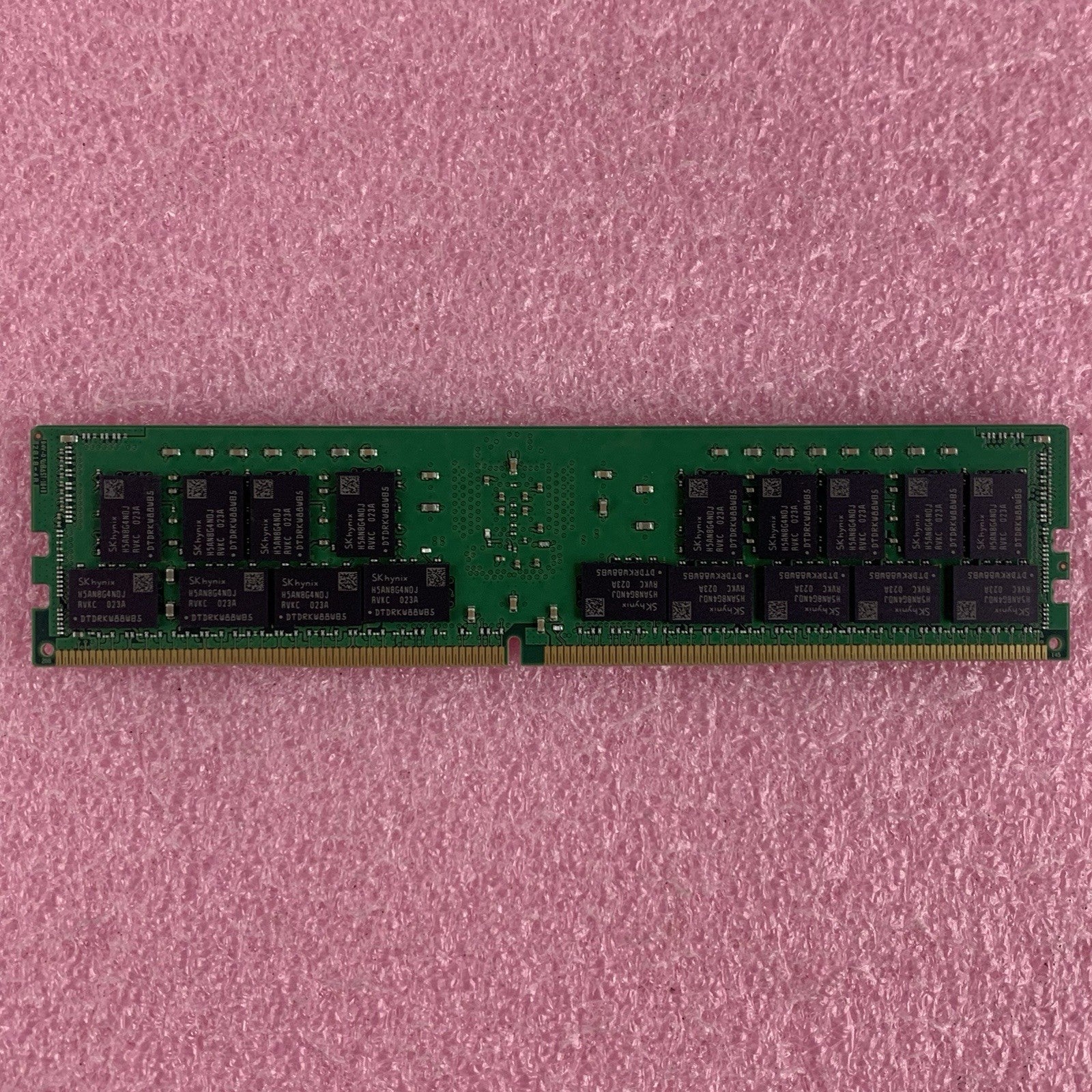 SK Hynix HMA84GR7DJR4N-VK 32 GB 1X32GB 2RX4 PC4-2666V Server Memory Ram5