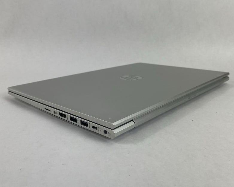HP ProBook 450 G8 15.6" i5-1135G7 2.40 GHz 8 GB RAM Touchscreen No SSD/OS/AC