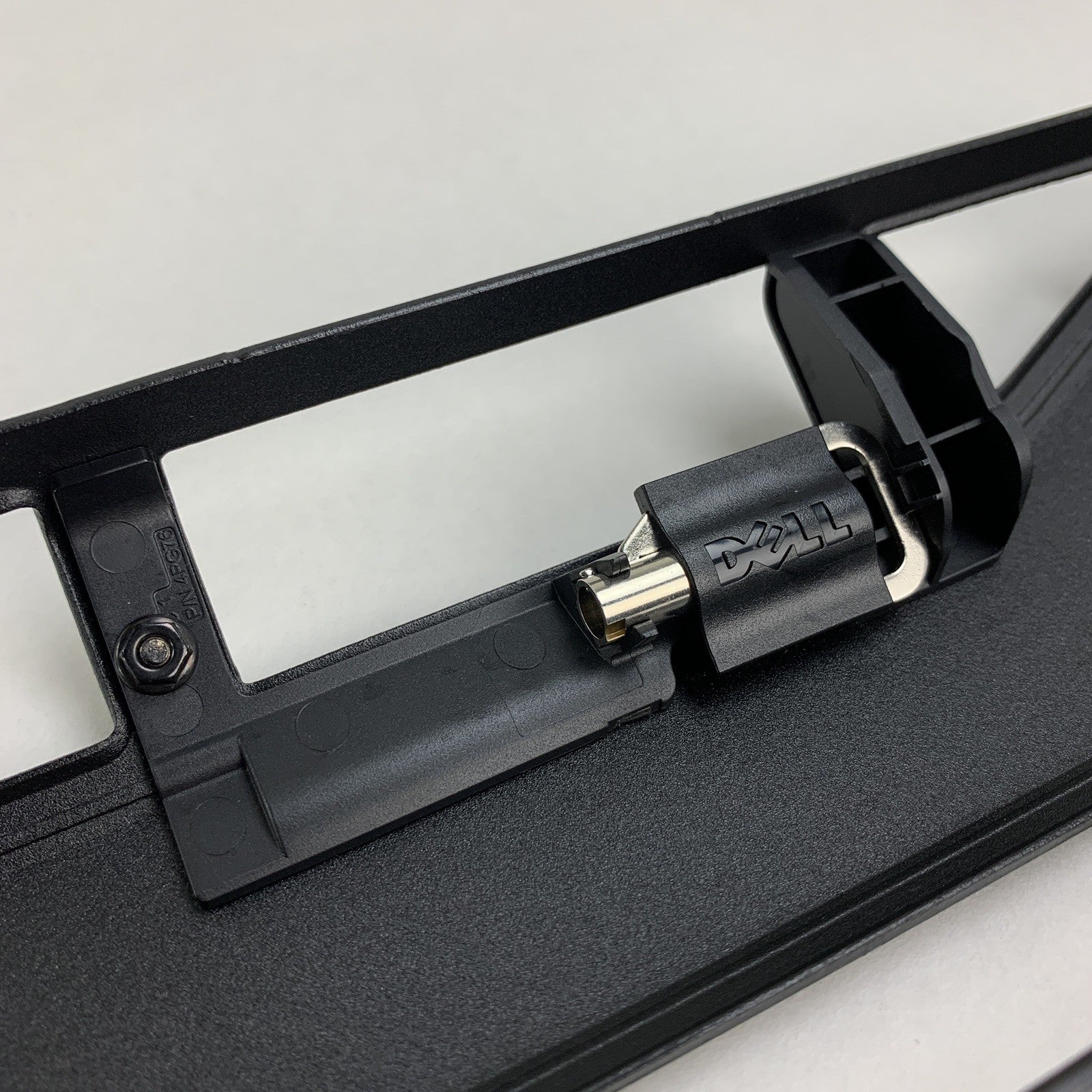 Dell MY4YD PowerEdge R510 R515 R520 R720 R720xd R730 R820 Front Bezel w/ Key