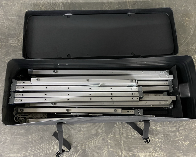 Da-Lite Fast-Fold Deluxe Projection Screen Frame - No Screen - Parts or Repair