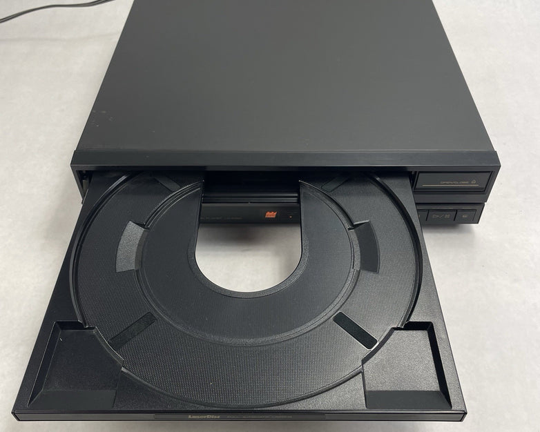 Pioneer LD-838D Laservison Laser Disk PLAYER  LD-838D For Parts