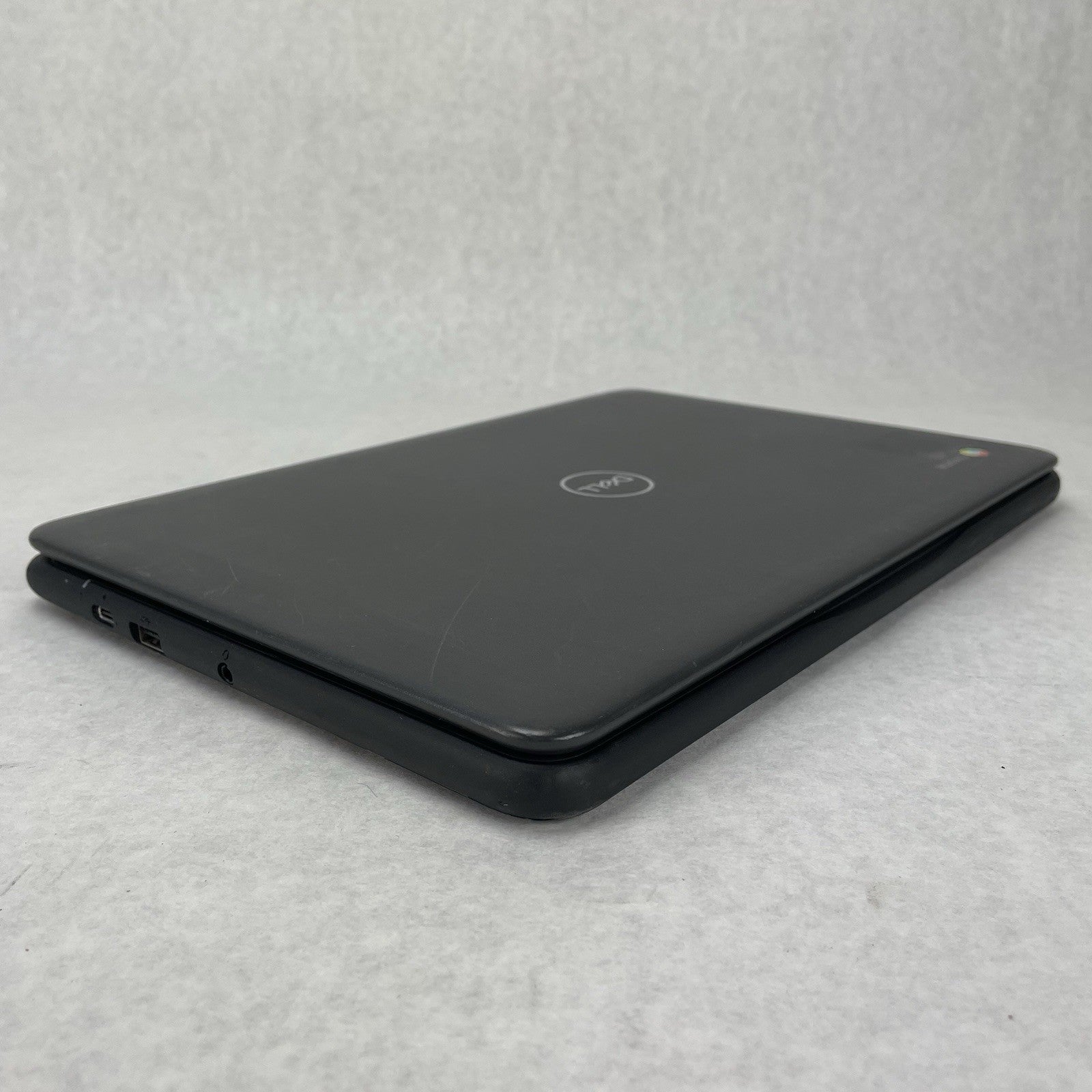 Dell Chromebook 3100 11.6" Celeron N4020 1.1GHz 4GB RAM 16 GB No AC - Mid Batt11