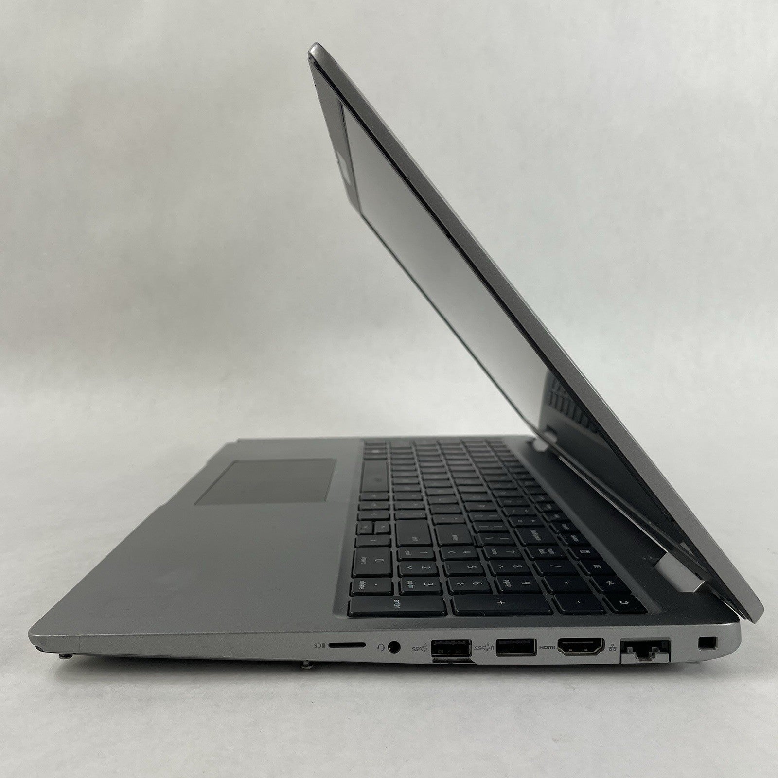 Dell Latitude 5540 15.6" i5-1345U 4.35 GHz 8 GB RAM No SSD/OS/AC - READ7