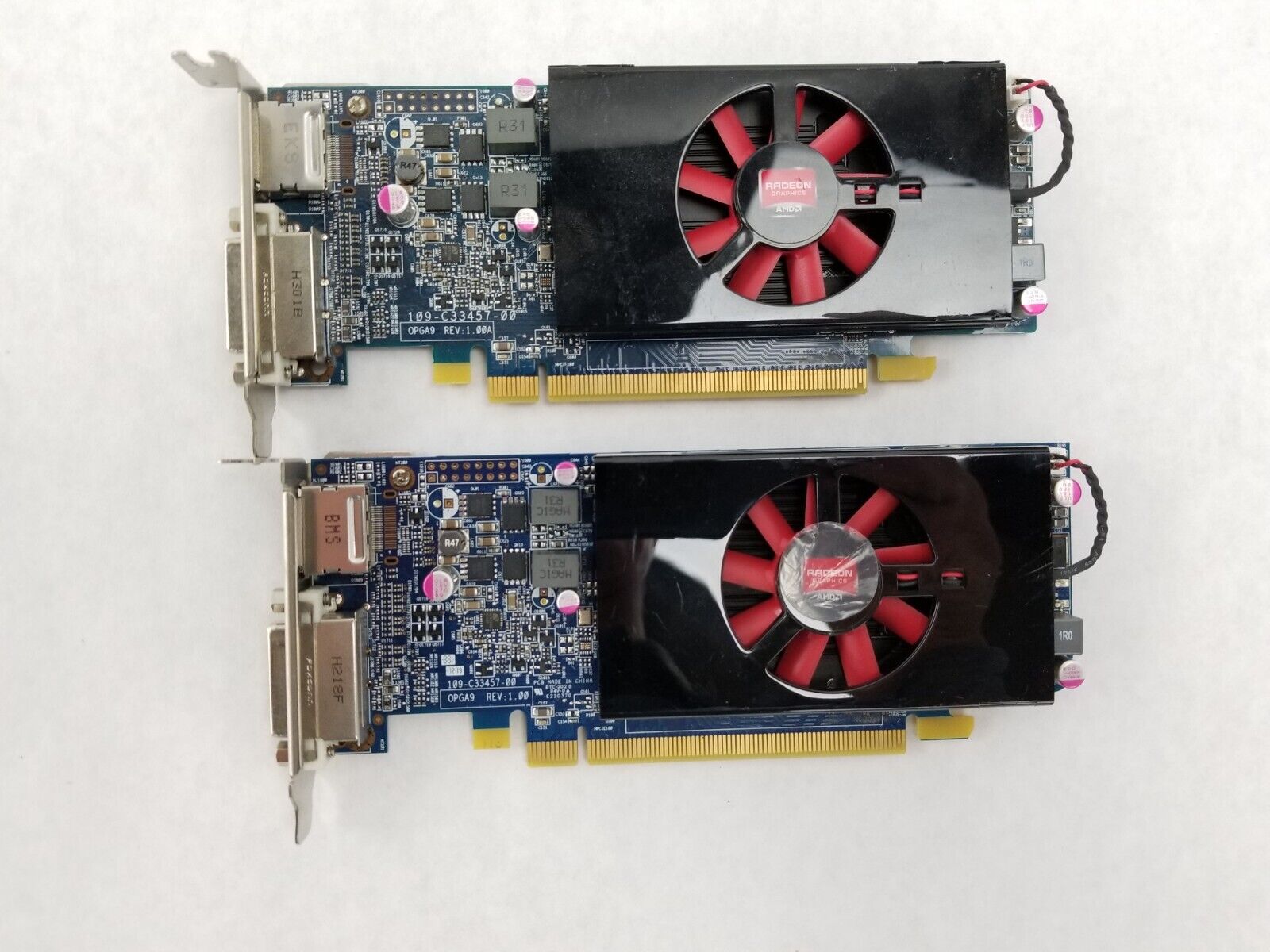 Lot of 2 AMD Radeon HD 7570 1GB Low Profile DVI DisplayPort
