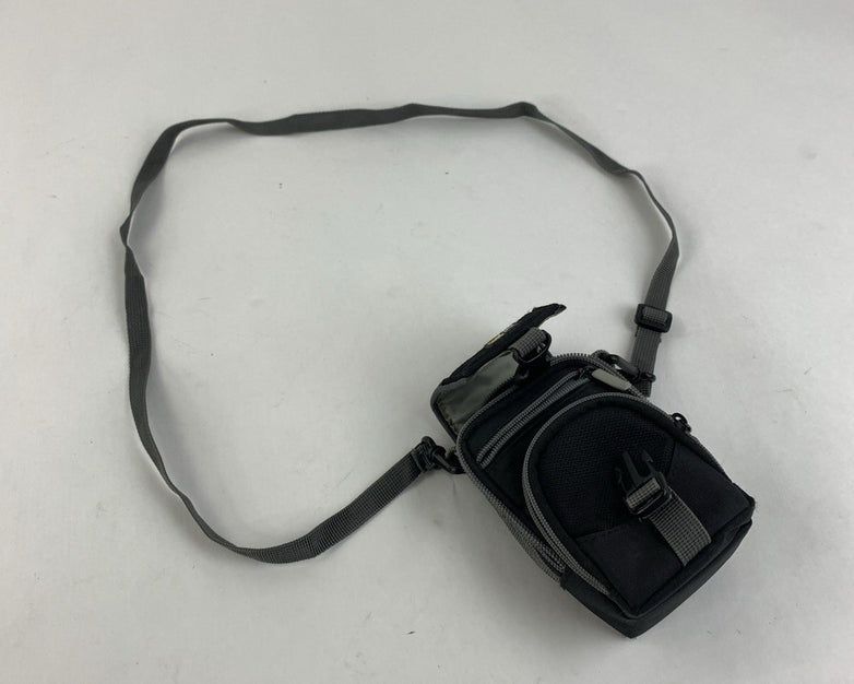 Case Logic DCB26 Compact Camera Pouch