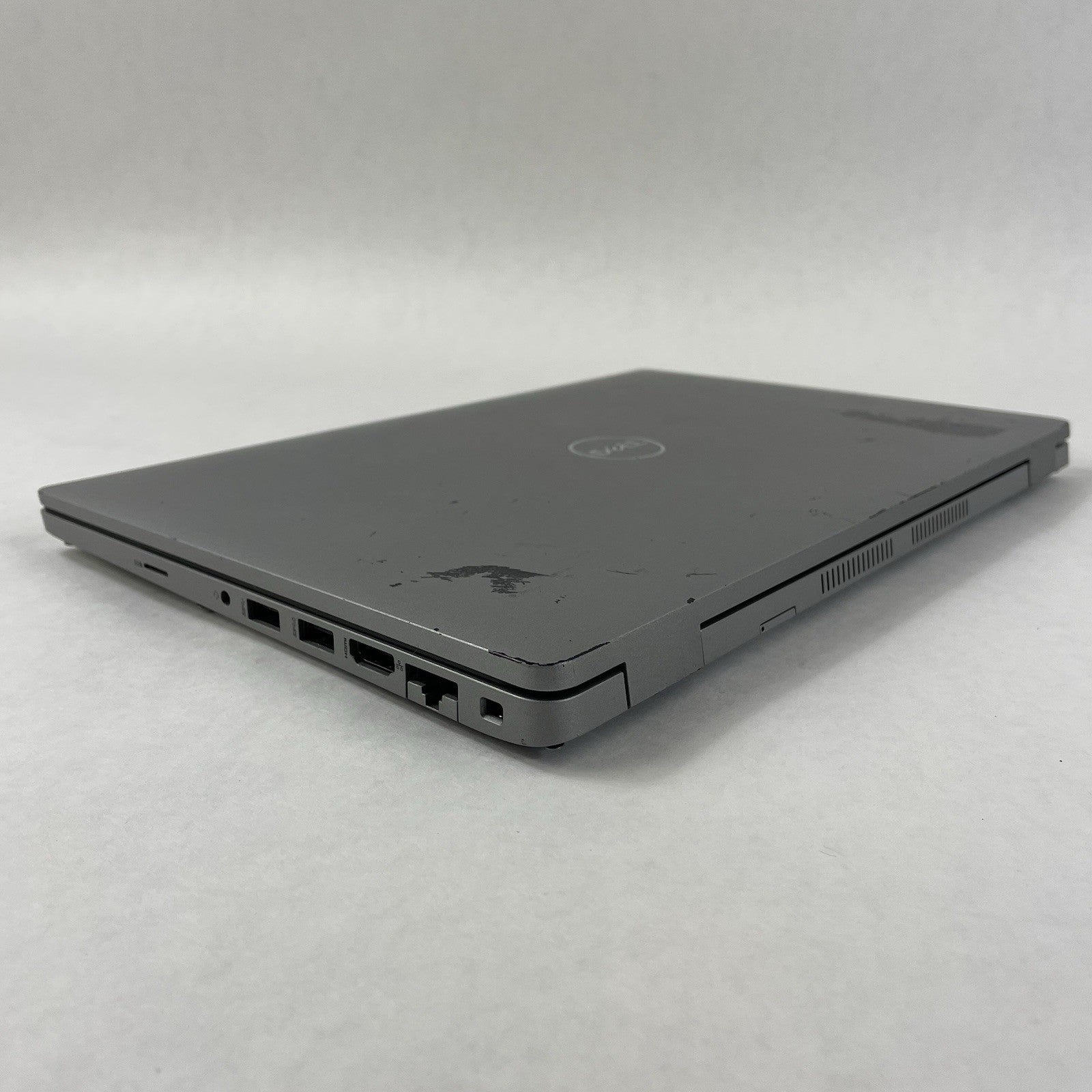 Dell Latitude 5420 14" i5-1135G7 1.40 GHz 8 GB RAM No SSD/OS/AC - Worn Paint9