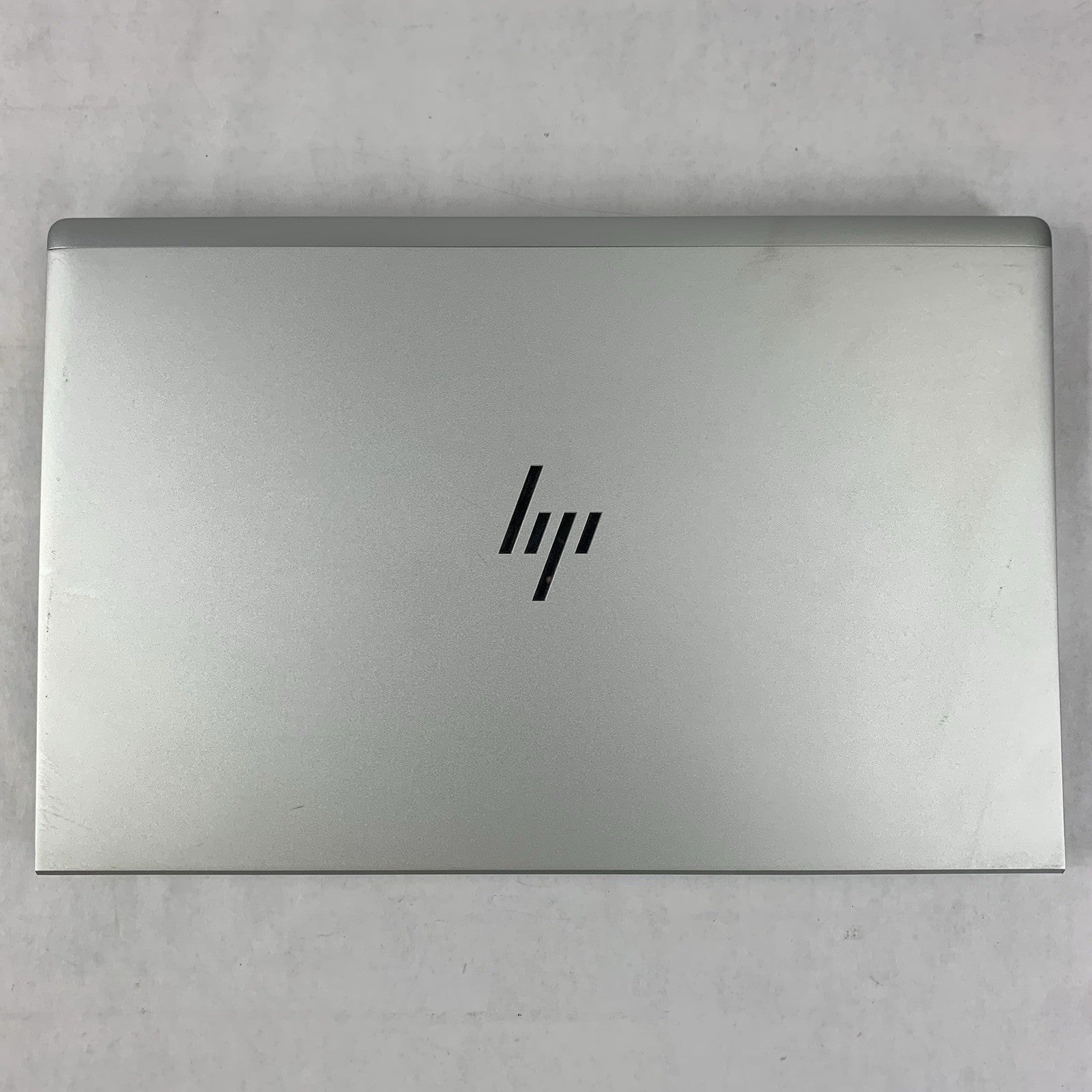 HP EliteBook 655 G10 15.6" AMD Ryzen 7 Pro 7730U 2GHz 8GB RAM No SSD/OS/AC Dent6