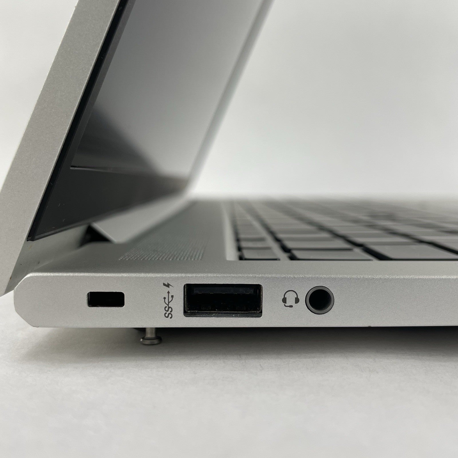 HP EliteBook 850 G8 15.6" i7-1185G7 3.00 GHz 8 GB RAM No SSD/OS/AC/Batt - Stain5