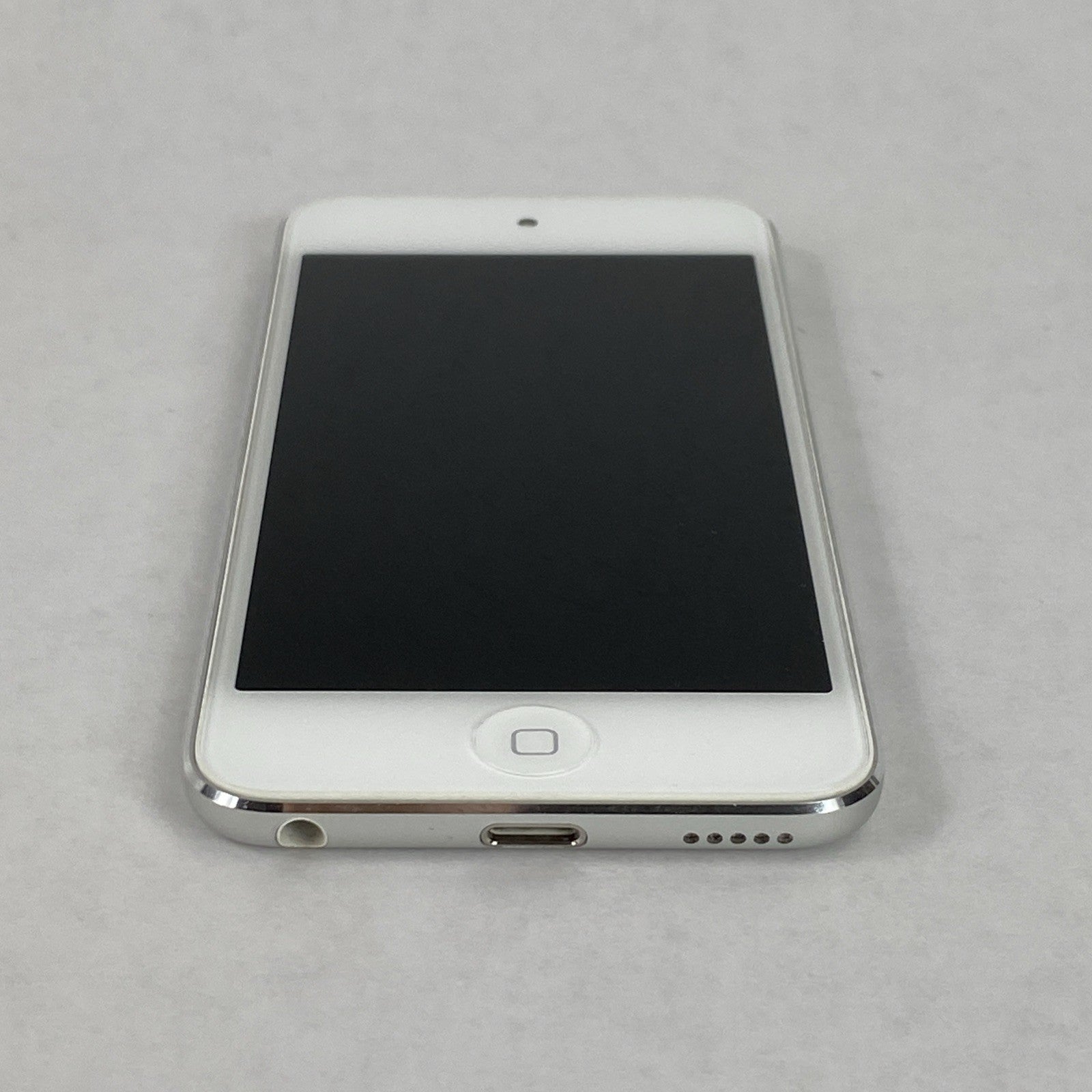 Apple iPod Touch 6th Gen A1574 32GB 4" Silver IOS 12.5.78