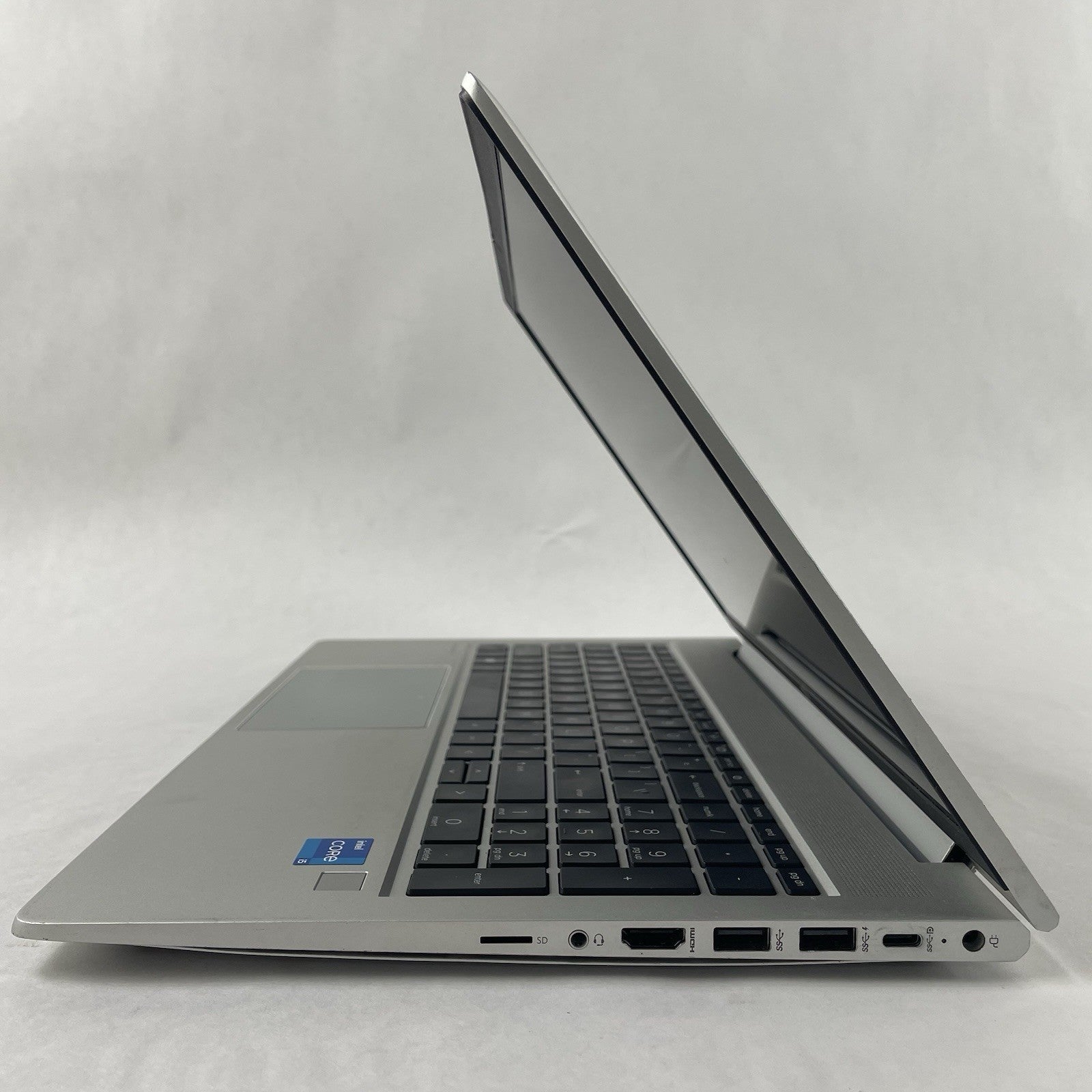 HP ProBook 450 G8 15.6" i5-1135G7 2.40 GHz 8 GB RAM No SSD/OS/AC5