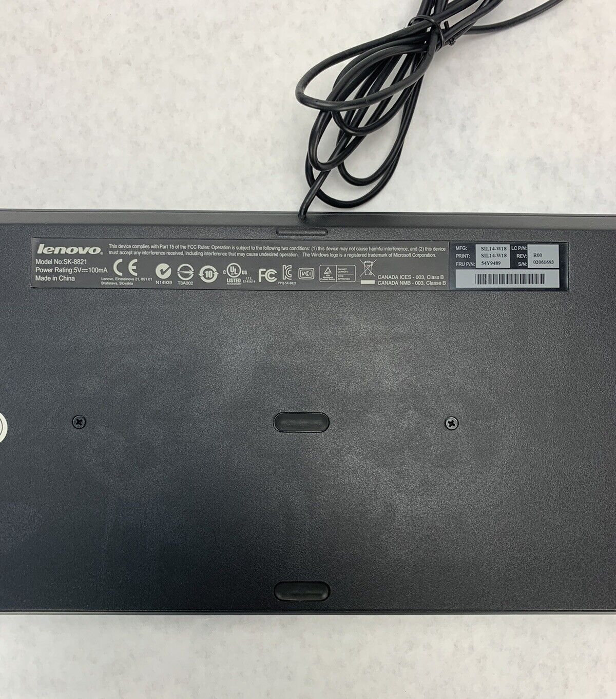 Lot of 2 Lenovo SK-8821 Keyboard SIL14-W18