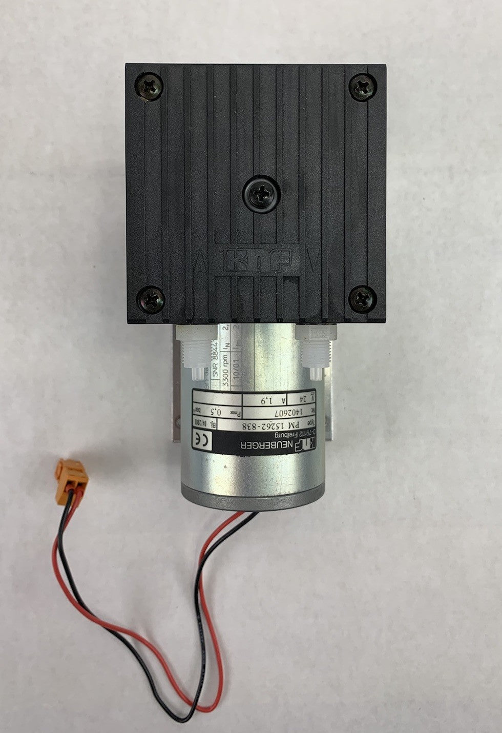 KNF D-79112 Vacuum Pump
