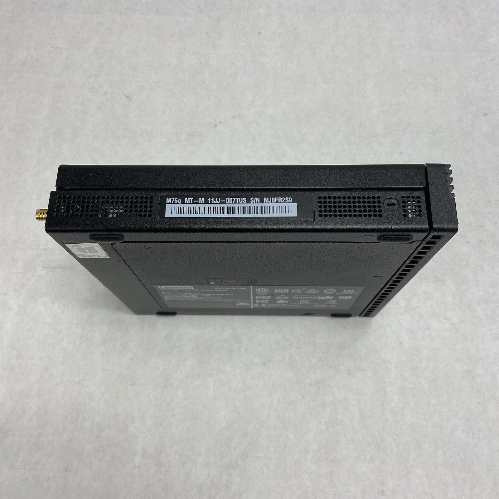 Lenovo ThinkCentre M75Q Gen 2 Micro AMD Ryzen 5 Pro 4650GE 3.3GHz 8GB RAM NoHDD3