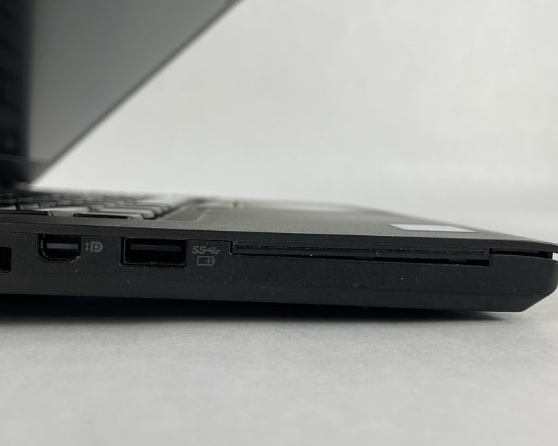 Lenovo ThinkPad T460 14" i5-6300U 2.40 GHz 8 GB RAM No SSD/OS/AC