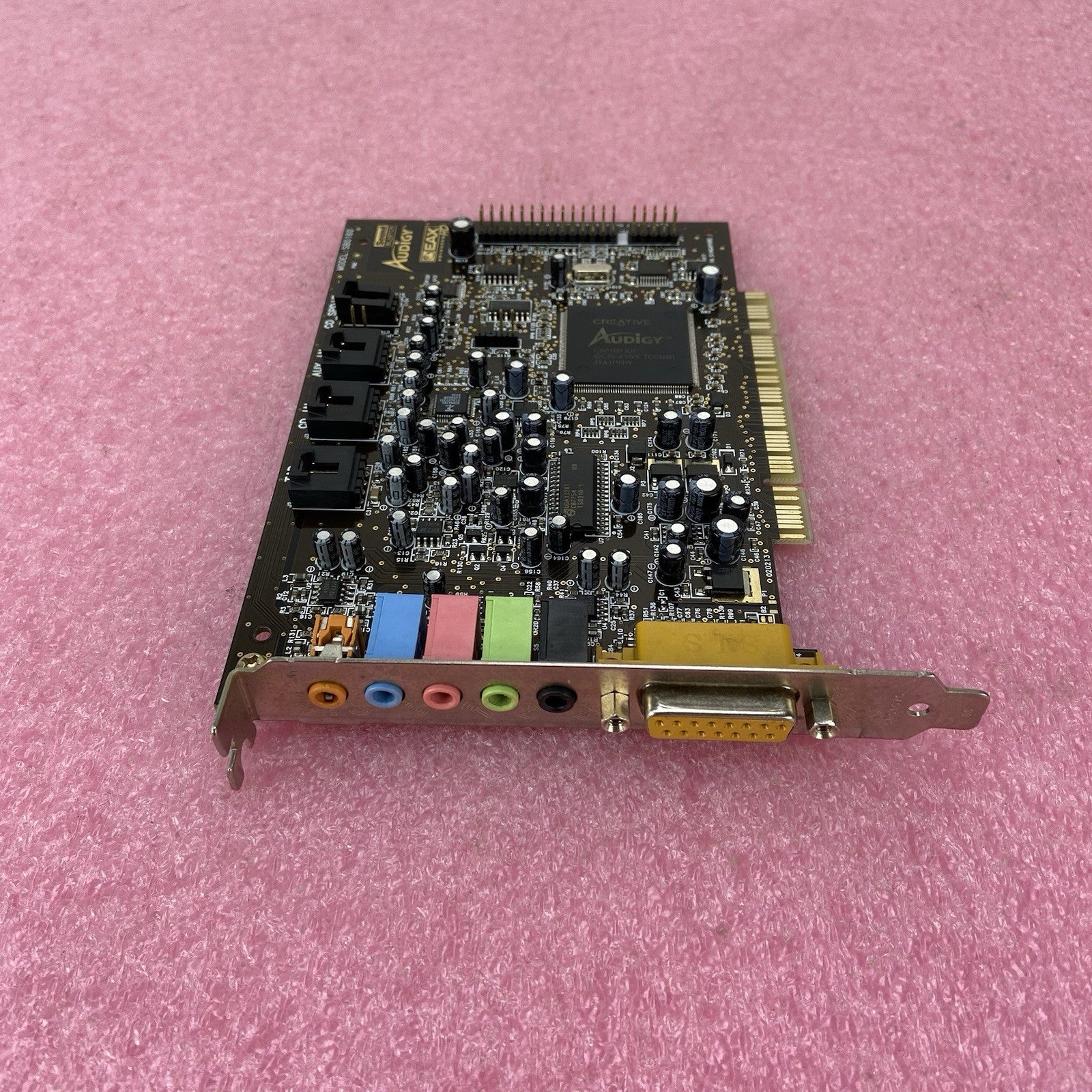Creative Labs SB0160 Sound Blaster Audigy PCI Audio Card3