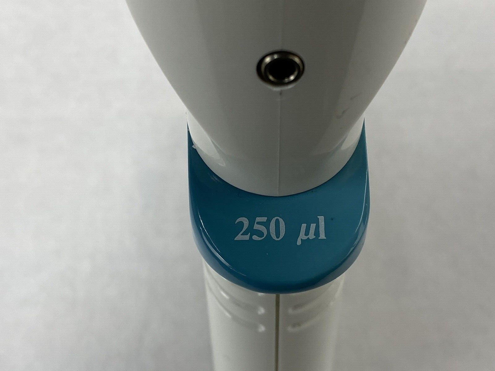 Thermo Scientific Matrix Impact 250 uL 12 Channel Digital Pipette Power Tested