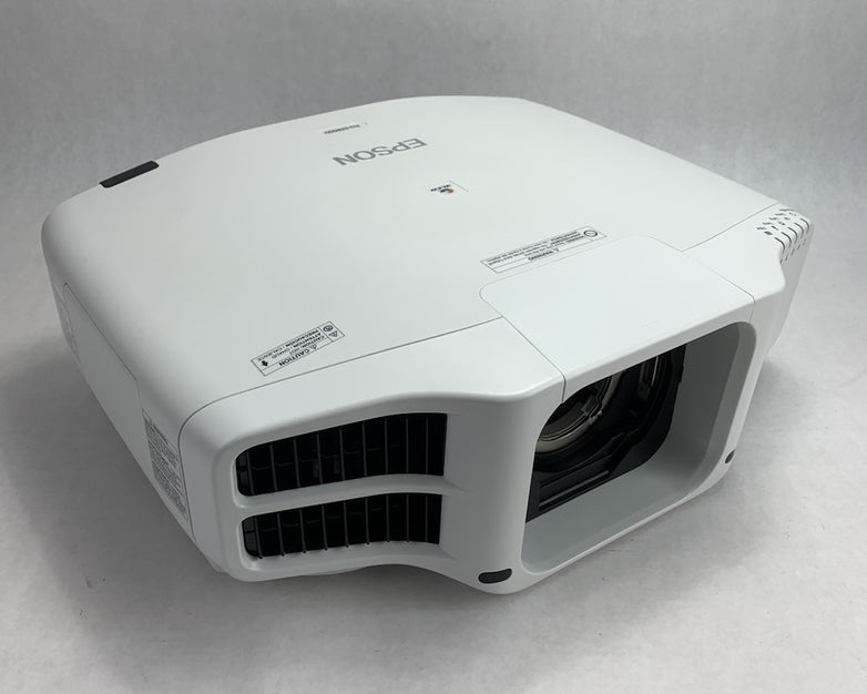 Epson H762A Pro G7400U LCD Lamp Projector - Parts or Repair No Lamp No Lens