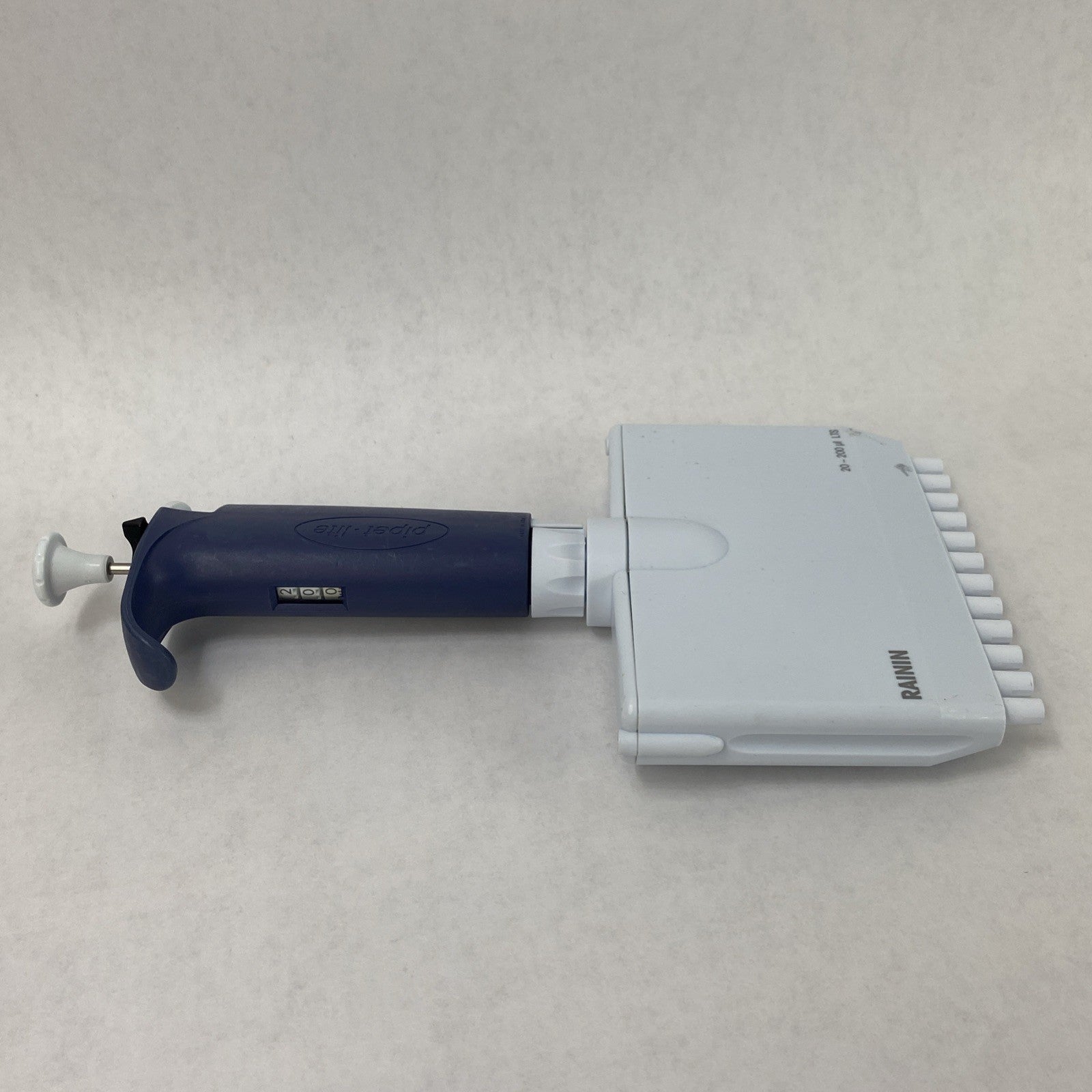 Rainin L200 Pipetlite 20-200 µL LTS 12-Channel Handheld Manuel Pipette7