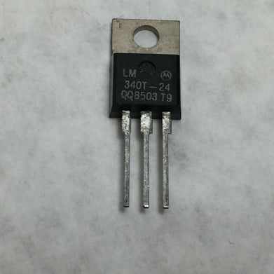 NOS  Motorola LM340T-24   Lot of 44