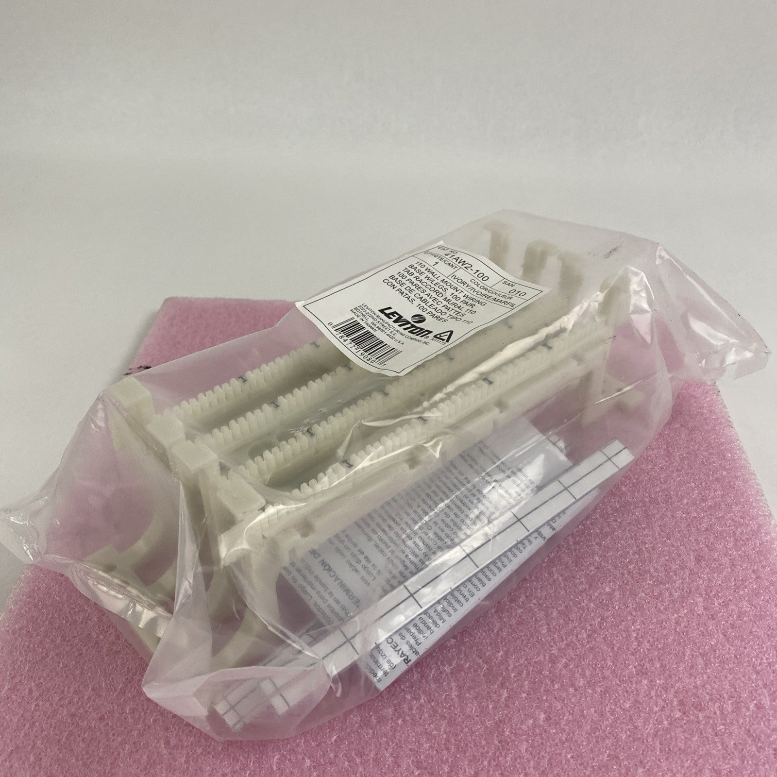 Leviton 41AW2-100 Wall Mount Wiring Base Lot of 20