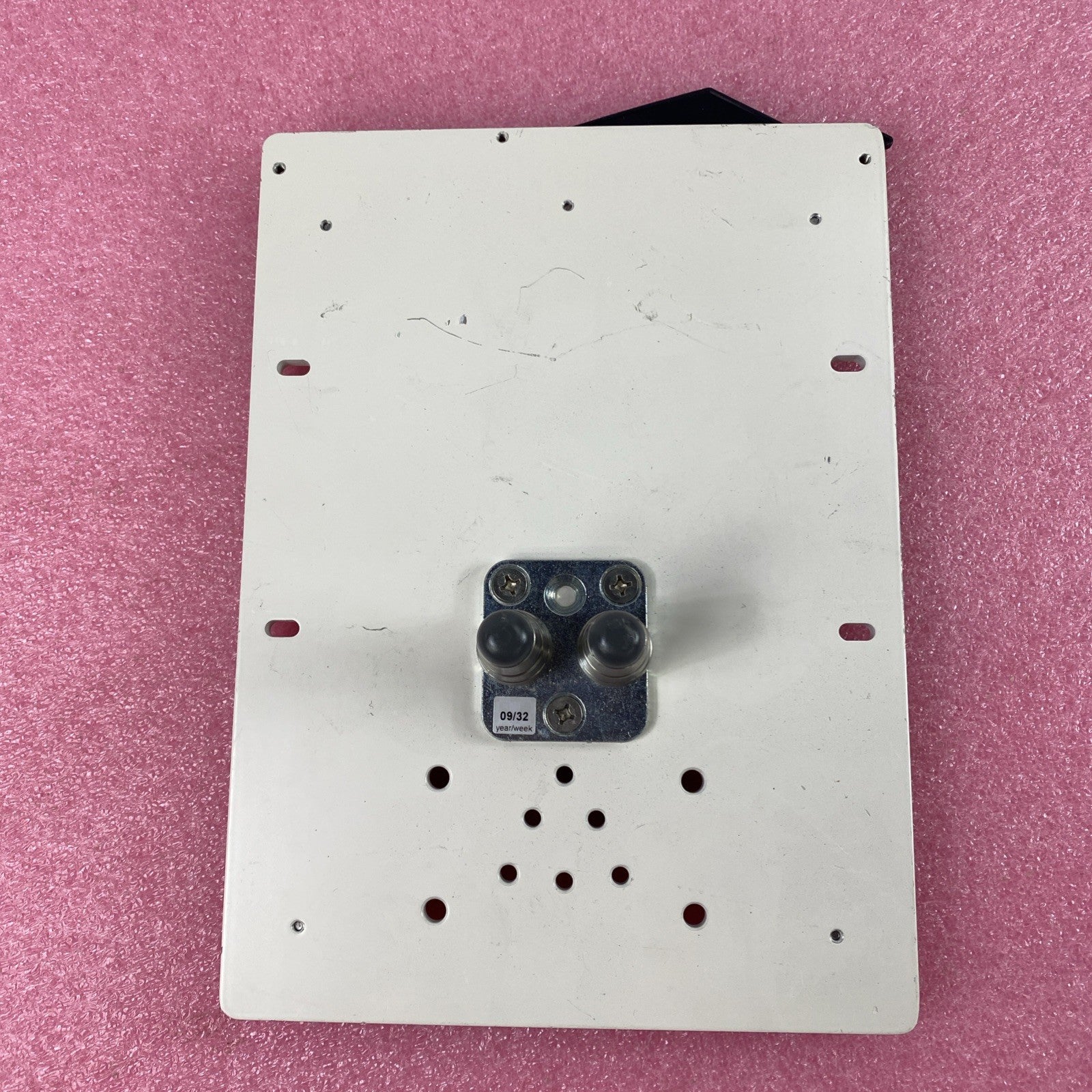 Unbranded Mounting Plate for Monitor for GCX WS-0001 & GCX LBL-0003-55B2