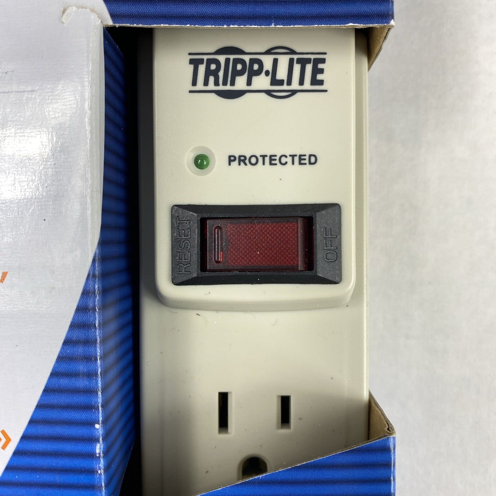 Tripp-Lite TLP404 4-Outlet 390J Surge Protector 4ft Power Strip