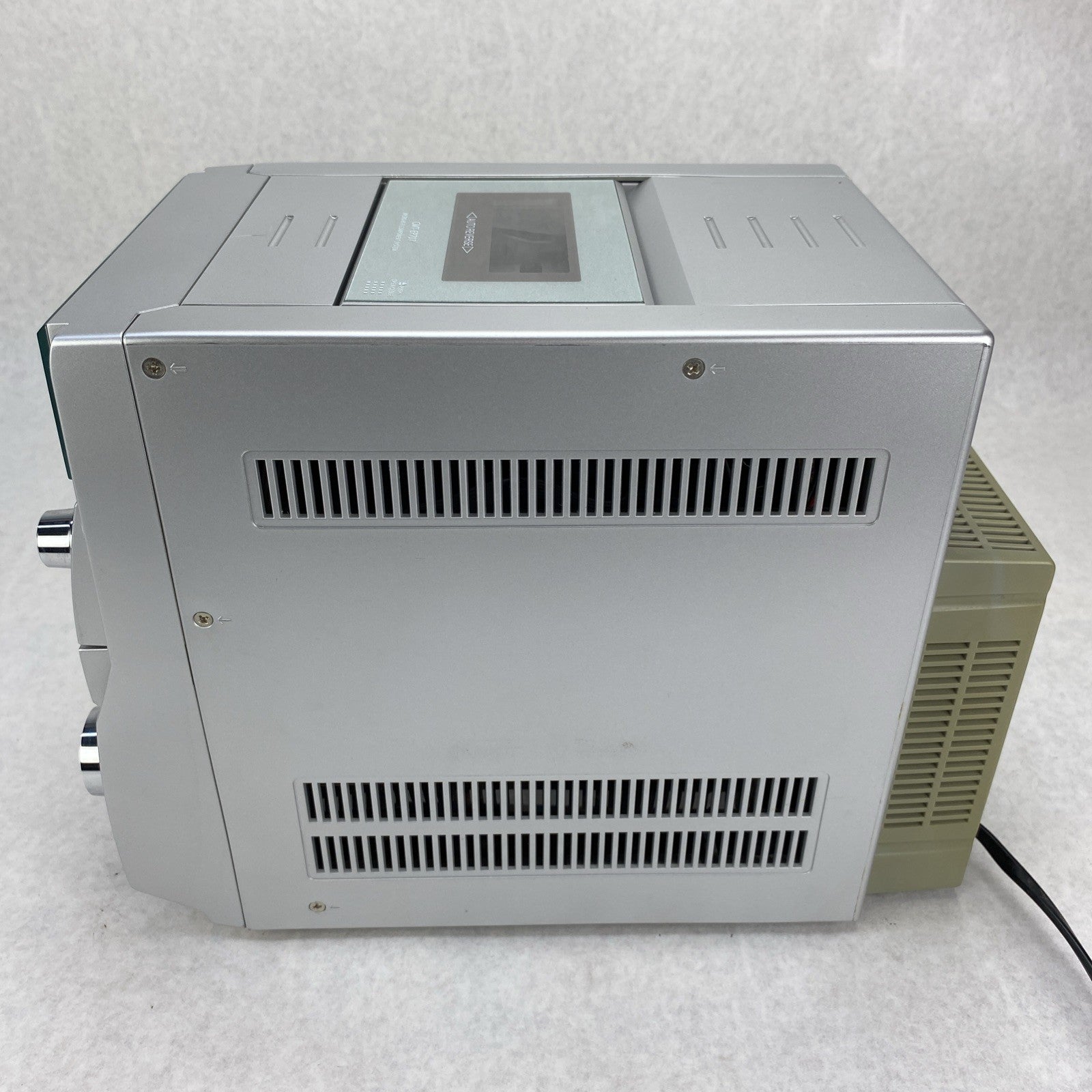 Sony CMT-EP707 Hi-Fi CD Changer And Tape Deck With Speakers - Parts or Repair8