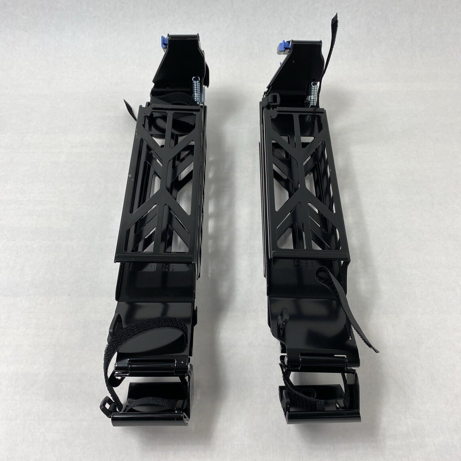 Lot of 2 Dell N1X10 2U Cable Management Arm