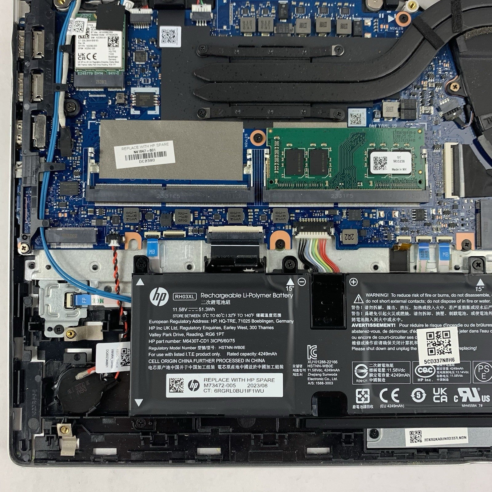 HP EliteBook 655 G10 15.6" AMD Ryzen 7 Pro 7730U 2GHz 8GB RAM No SSD/OS/AC Dent17