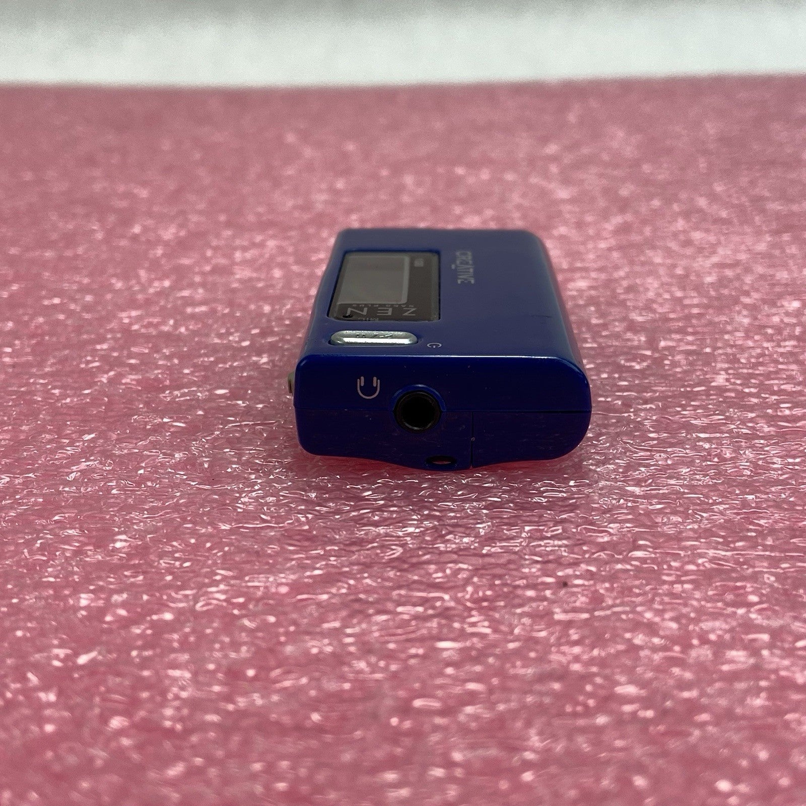 Creative Labs ZEN Nano Plus 1GB Blue MP3 Radio Memo Recorder DAP-FL00183