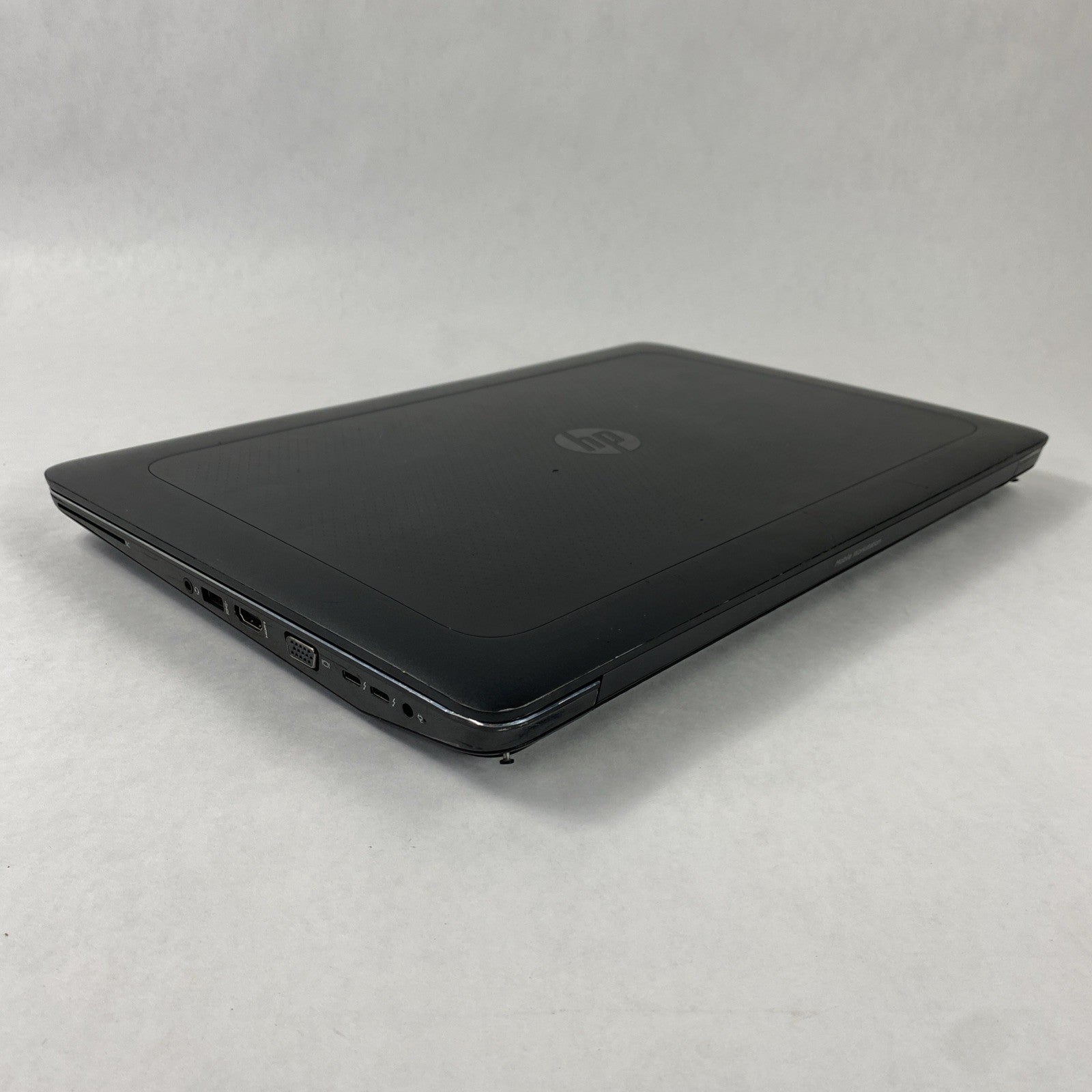 HP ZBook 17 G3 17.3" Xeon E3 1535M v5 2.90 GHz 16 GB RAM No SSD/OS/AC/Batt- READ11