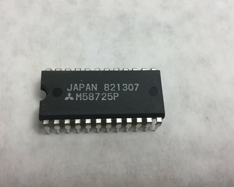 Mitsubishi  M58725P  24 Pin  Lot of 9  NOS