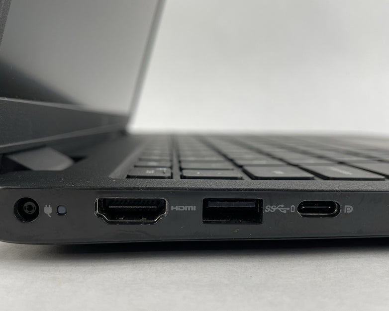 Dell Latitude 3520 15.6" i5-1135G7 2.40 GHz 8 GB RAM No SSD/OS/AC