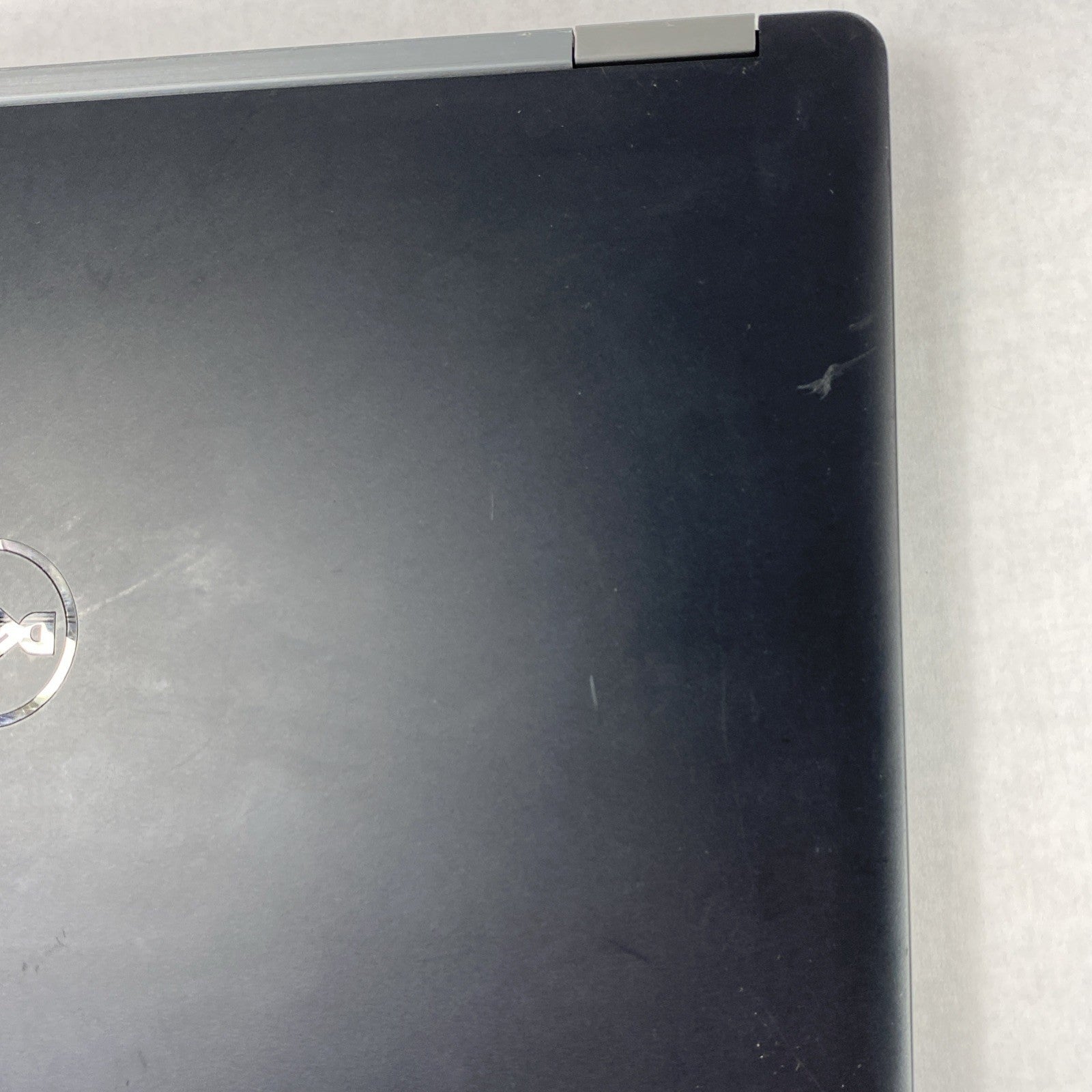 Dell Latitude E5570 Intel Core i5-6300U 2.4GHz 8GB RAM 15.6" No HDD No OS