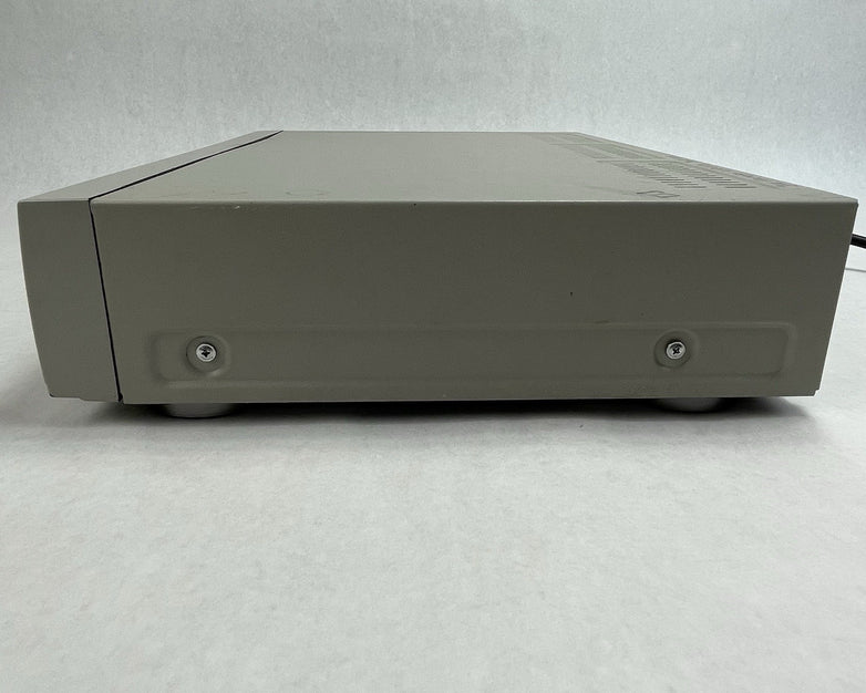 JVC BR-3700U VHS Player/Recorder 300W 2.5A 120V 60Hz