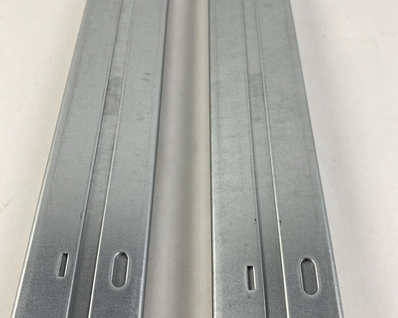 Foxconn 2F77A-02 Right and Left Sliding Server Rails - No Screws
